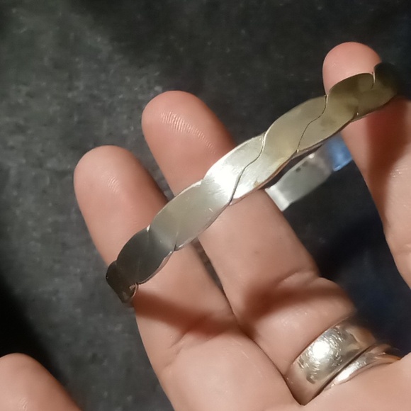 Vintage Alpaca Mexico Sterling silver twisted & flattened bangle bracelet. - Picture 3 of 4